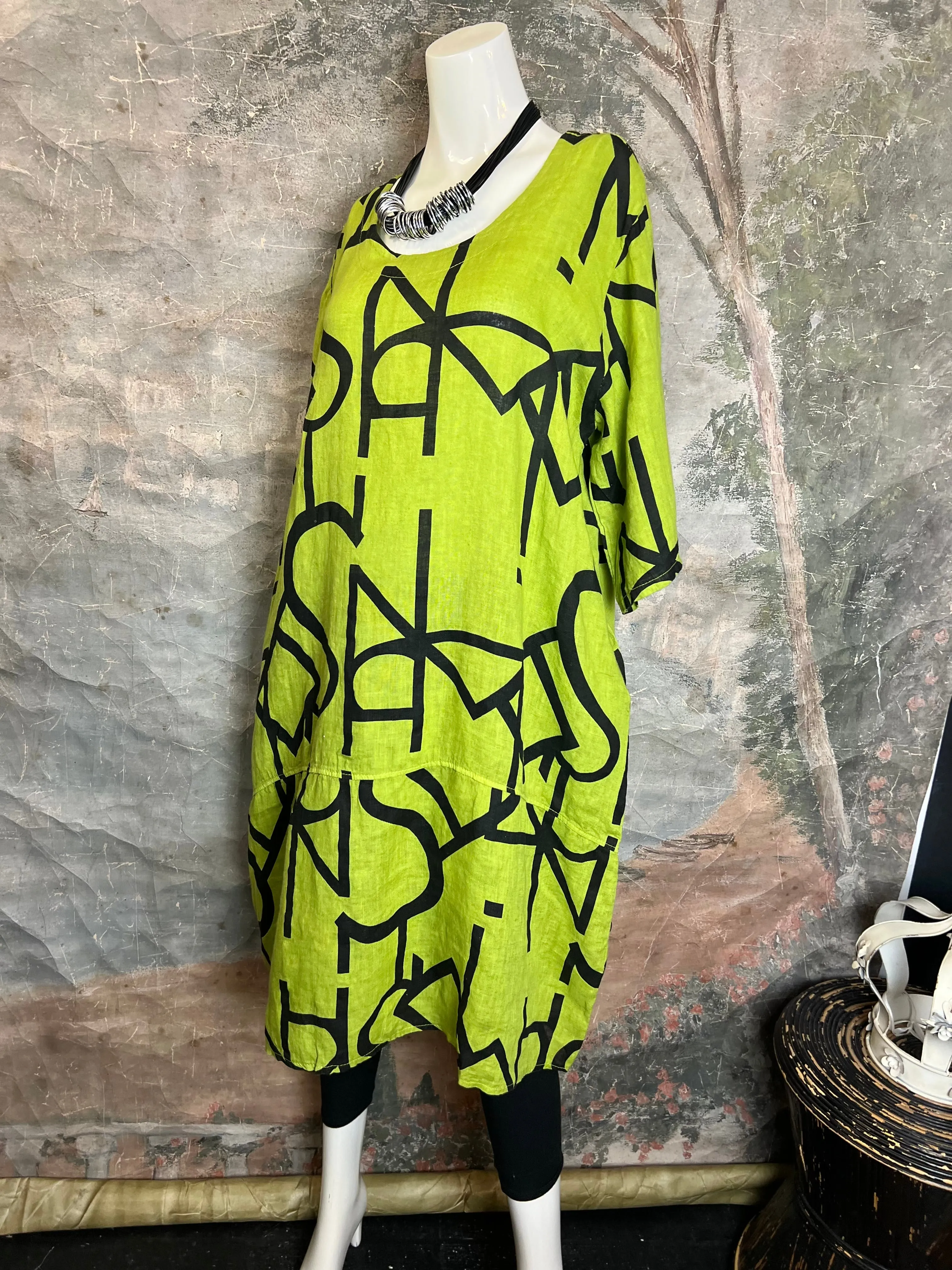91470 S/Slv Tunic Letter Dress-KIWI