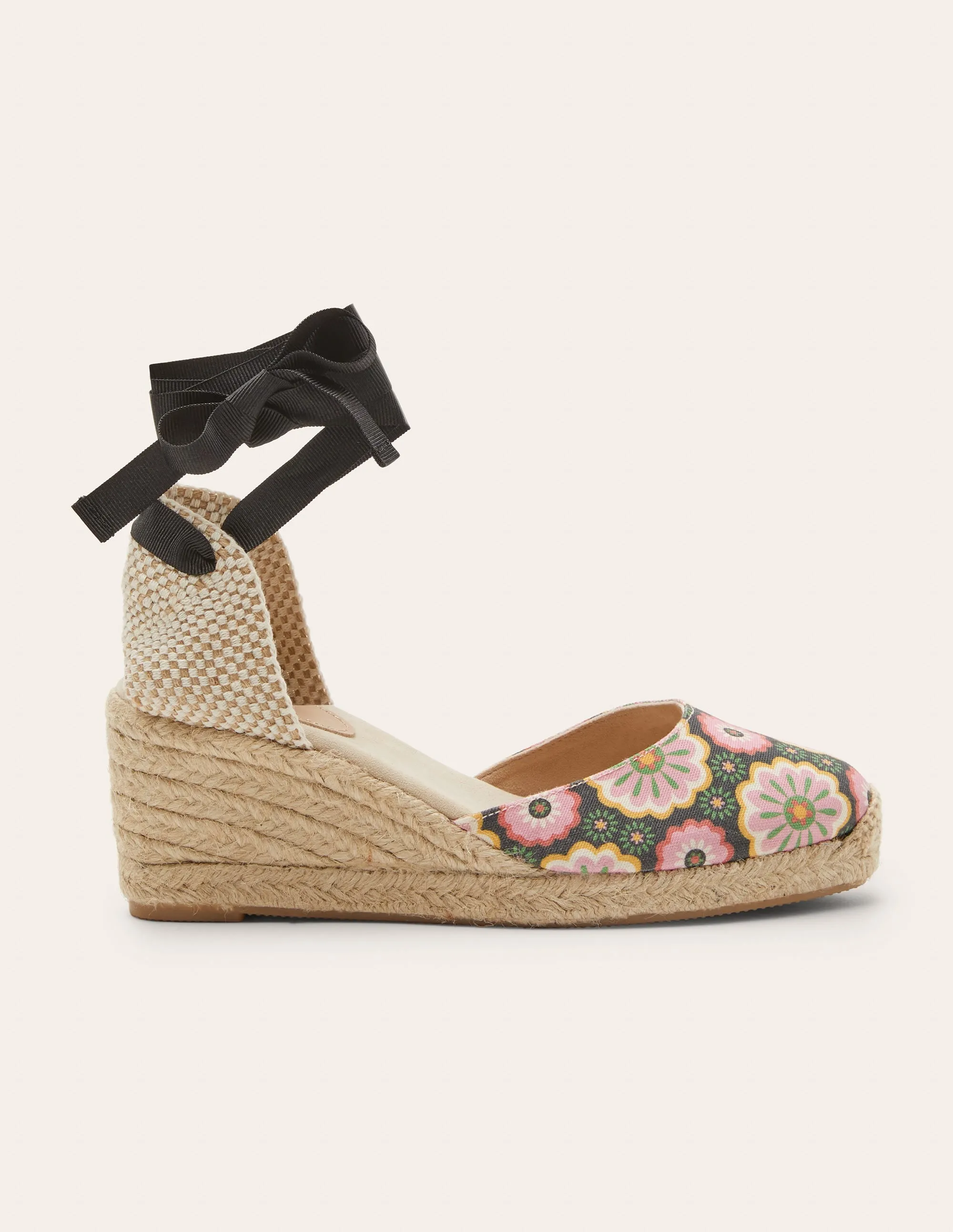 Cassie Espadrilles mit Keilabsatz-Schwarz, Üppige Gänseblümchen
