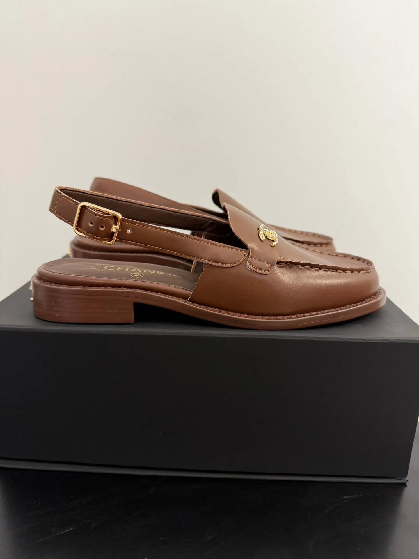 CC 25C Slingback Loafer Brown Patent Leather
