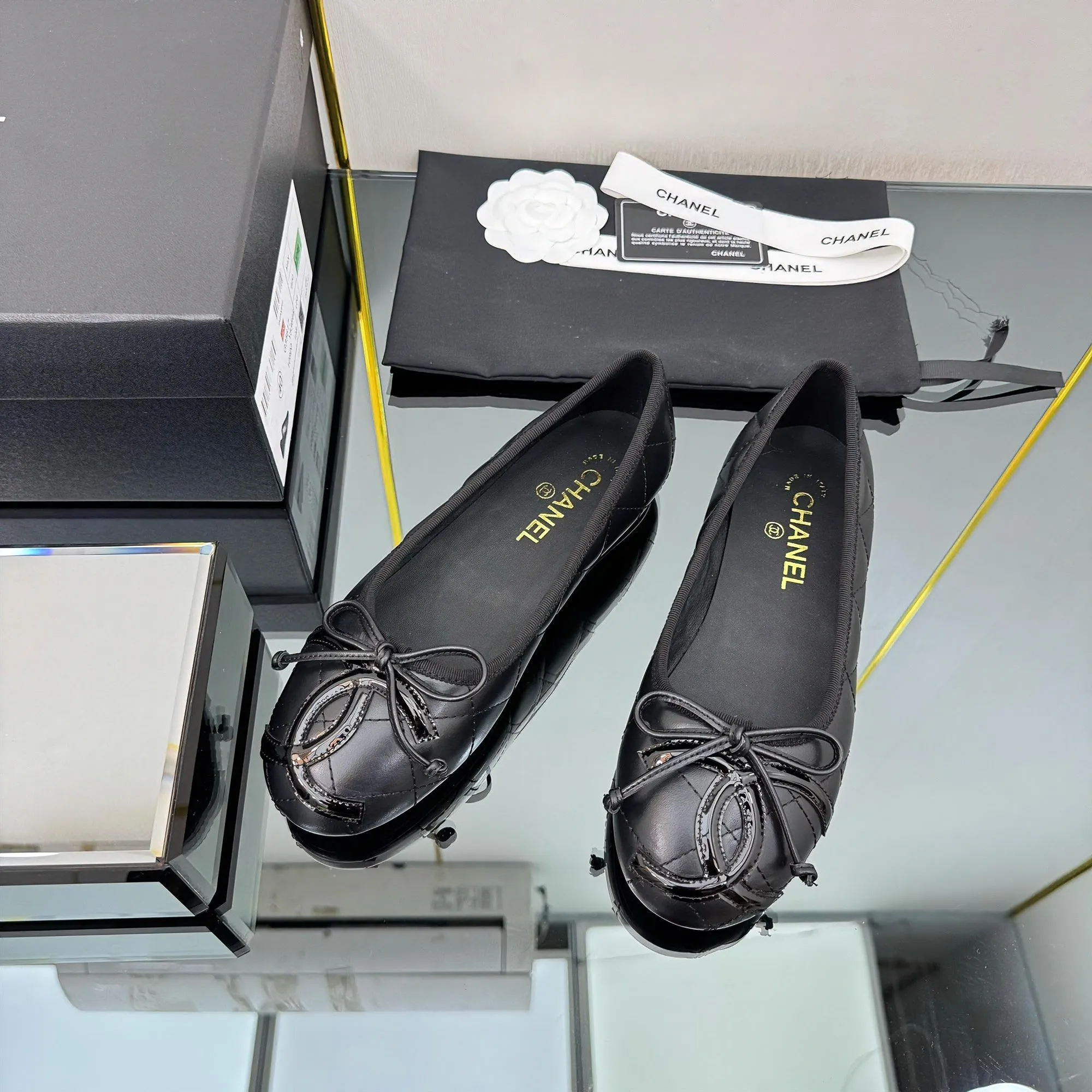CC Loafers Black Sheepskin Mix Bow 297795