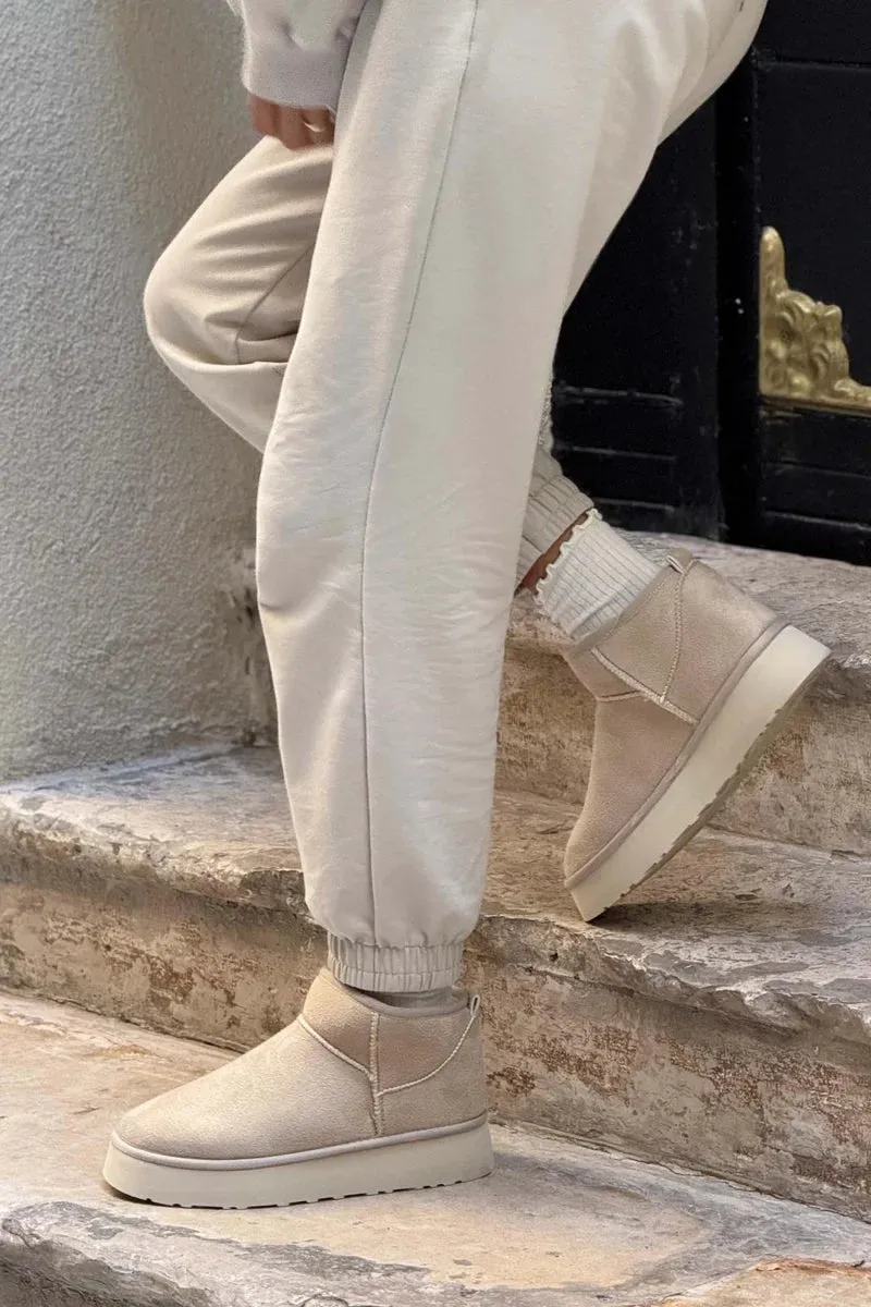 Fur-Lined Platform Boots