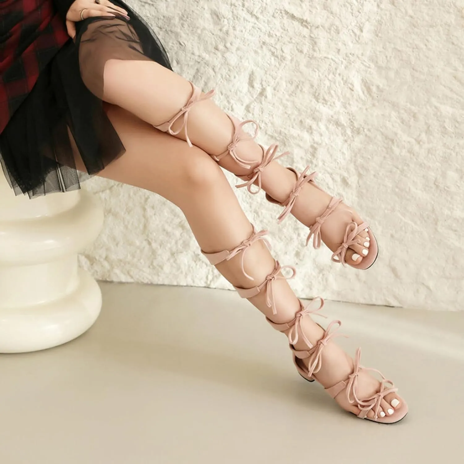 Gladiator Knee High Sandals for Women Summer Low Heel Open Toe Strappy Sandals with Bow Dress Shoes