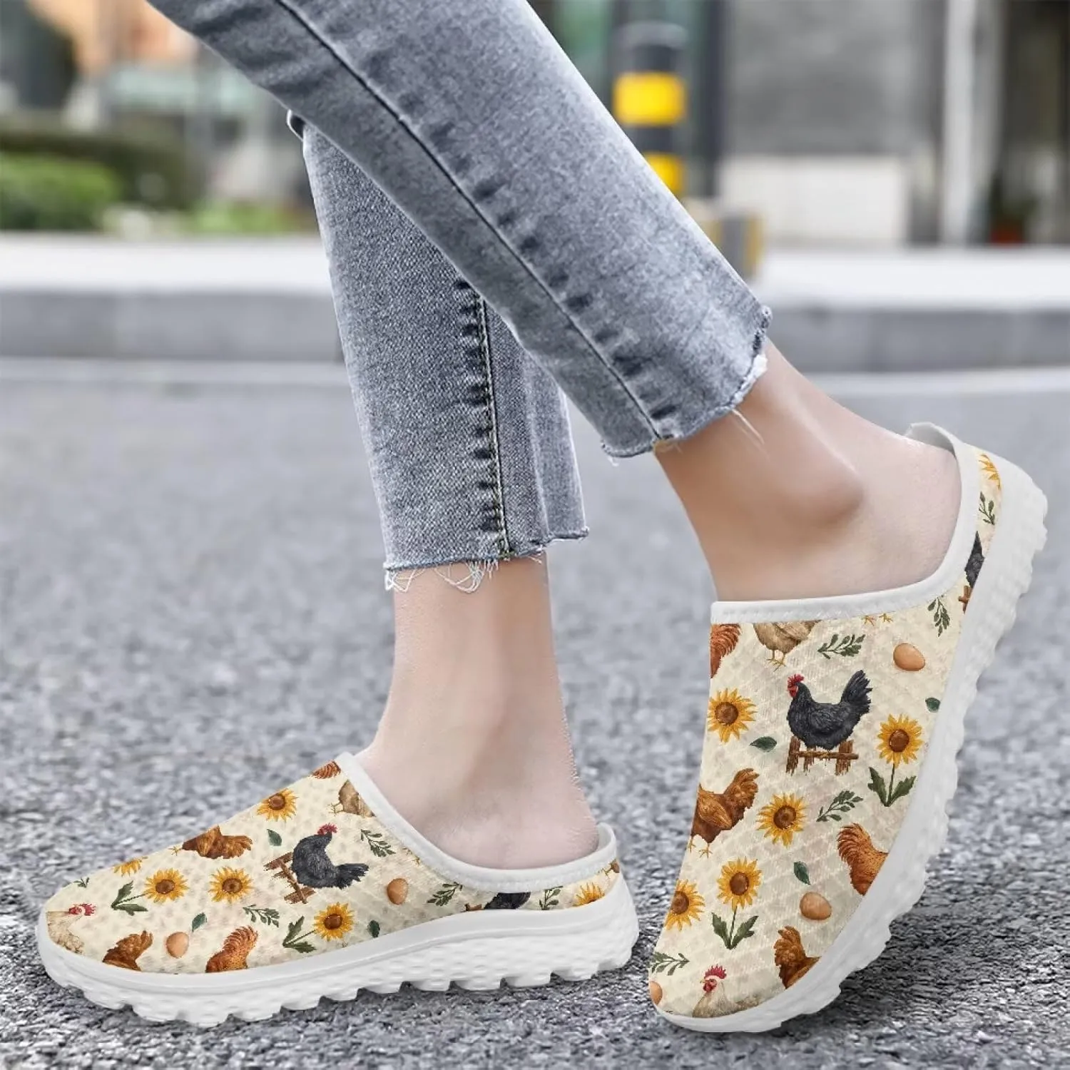 GOSTONG Mules for Women Lightweight Slip on Mule Backless Sneakers Breathable Mesh Walking Shoes for Garden Outdoors Size 6-13.5
