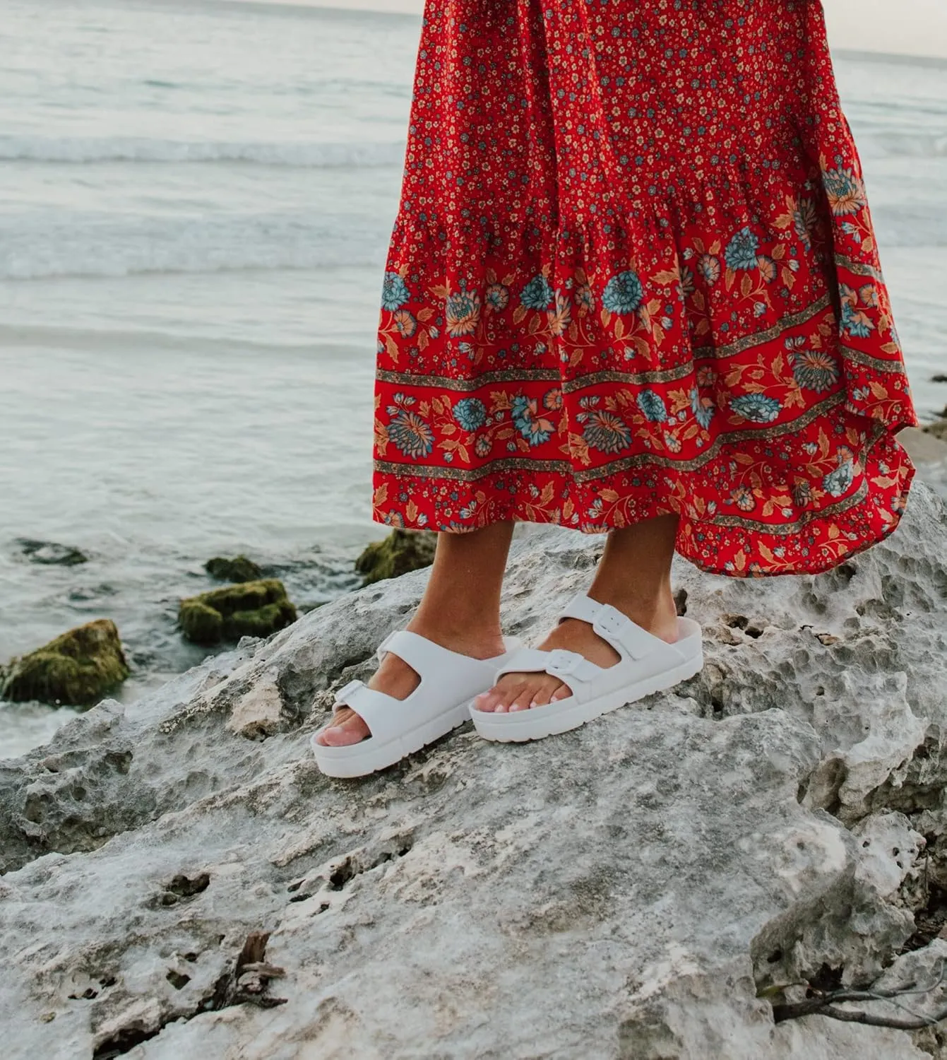 Happyo MUCHO MAHALO Maui Women's Platform Sandals, Adjustable Buckle Flat Sandals with Arch Support, EVA Foam Slides with Thick Soles Extra Cushion