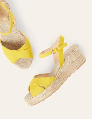 Jasmine Espadrilles mit Keilabsatz-Schwefelgelb