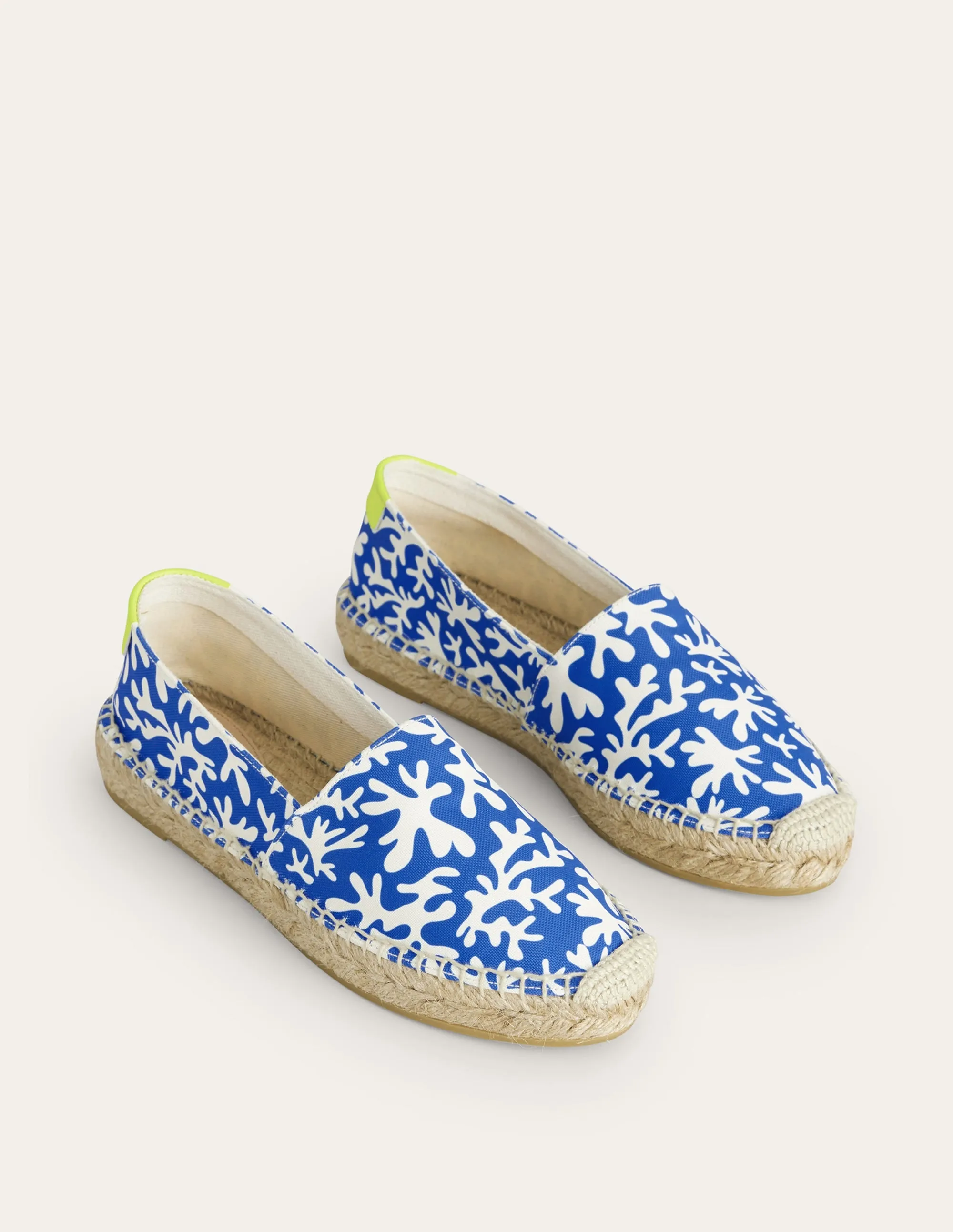 Klassische Espadrilles mit flacher Sohle-Marokkoblau