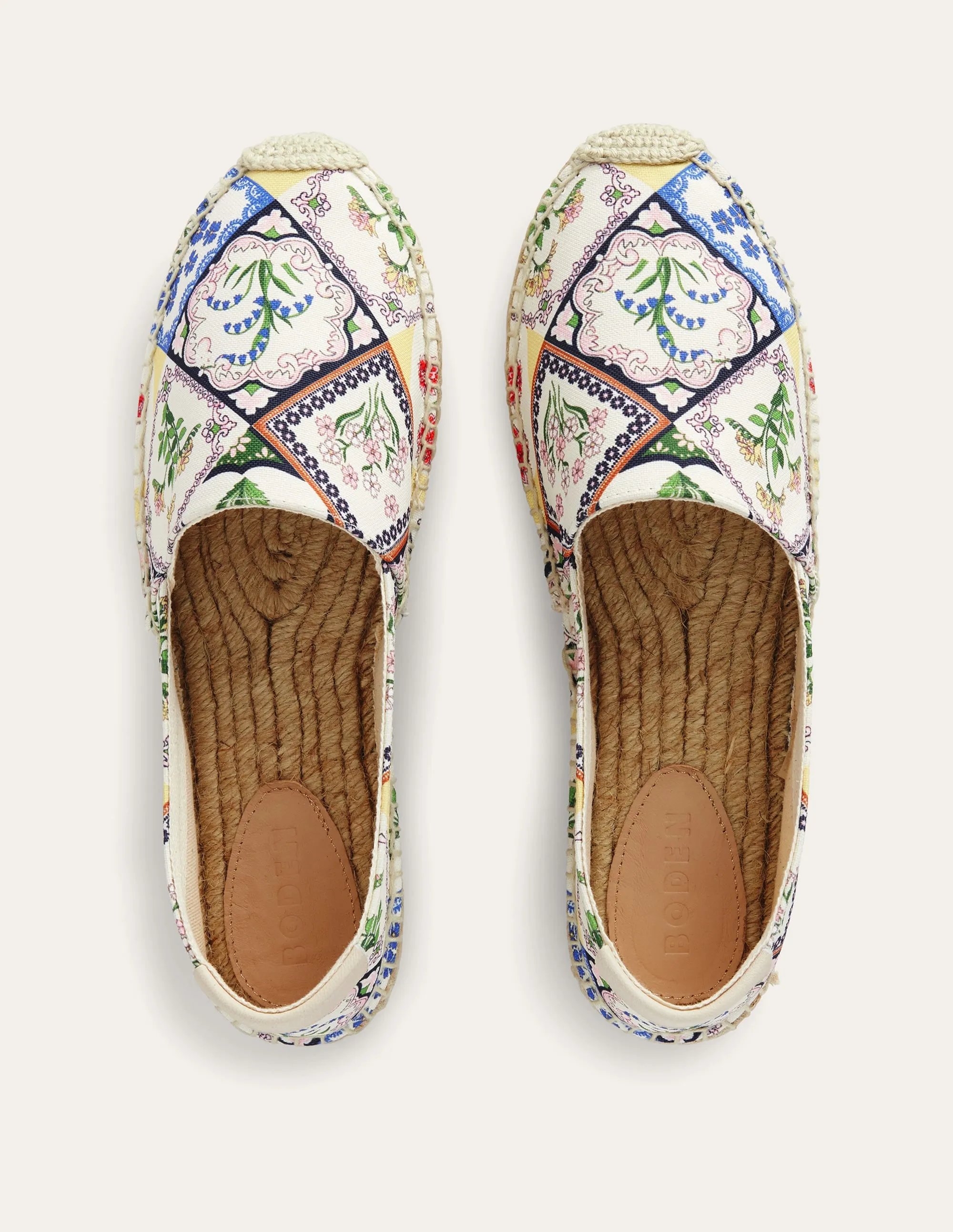 Klassische Espadrilles mit flacher Sohle-Naturweiß, Wilde Glockenblumen
