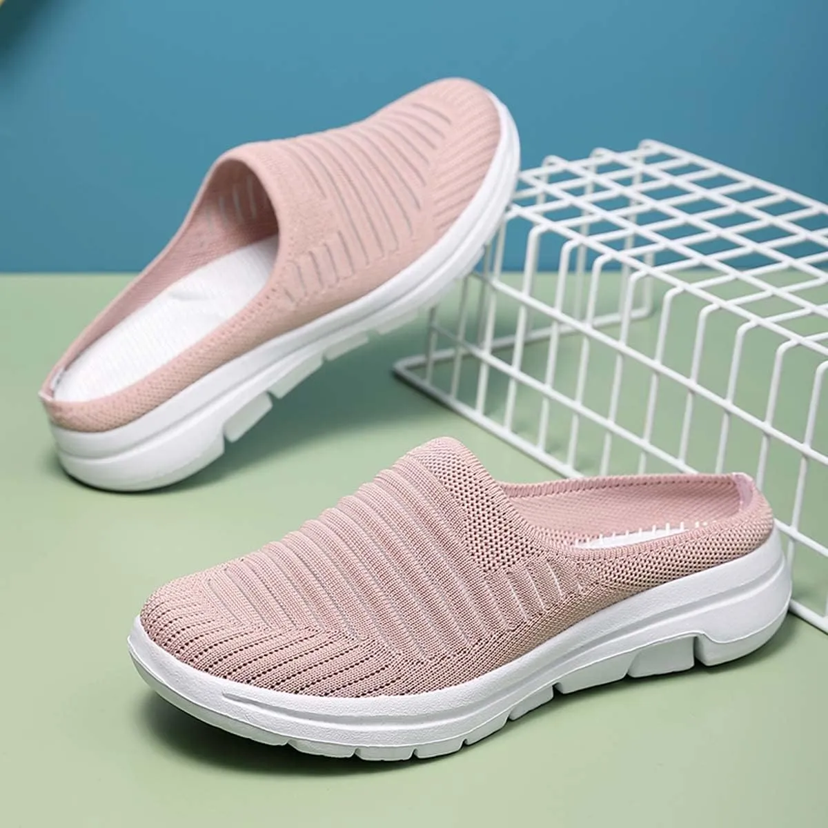 Ladies Lightweight Knitted Mesh Fabric Non-Slip Rubber Soles Garden Shoes Breathable Beach Shoes Clogs Mules Shoes
