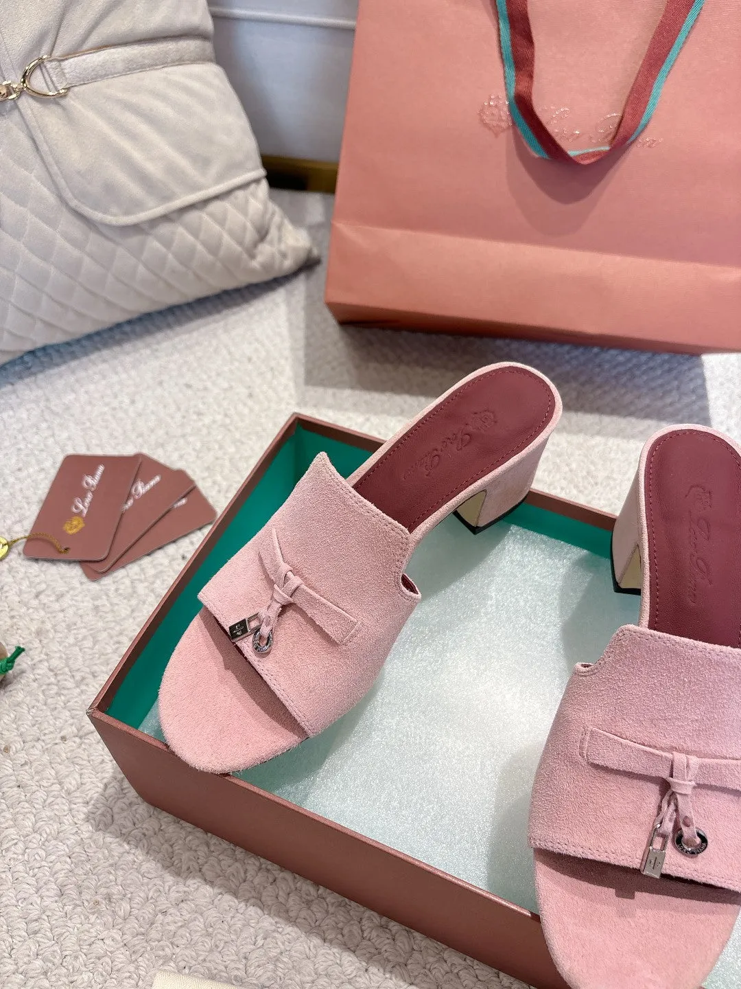 LP 25 Summer Charm Sandal 55 Pink Suede