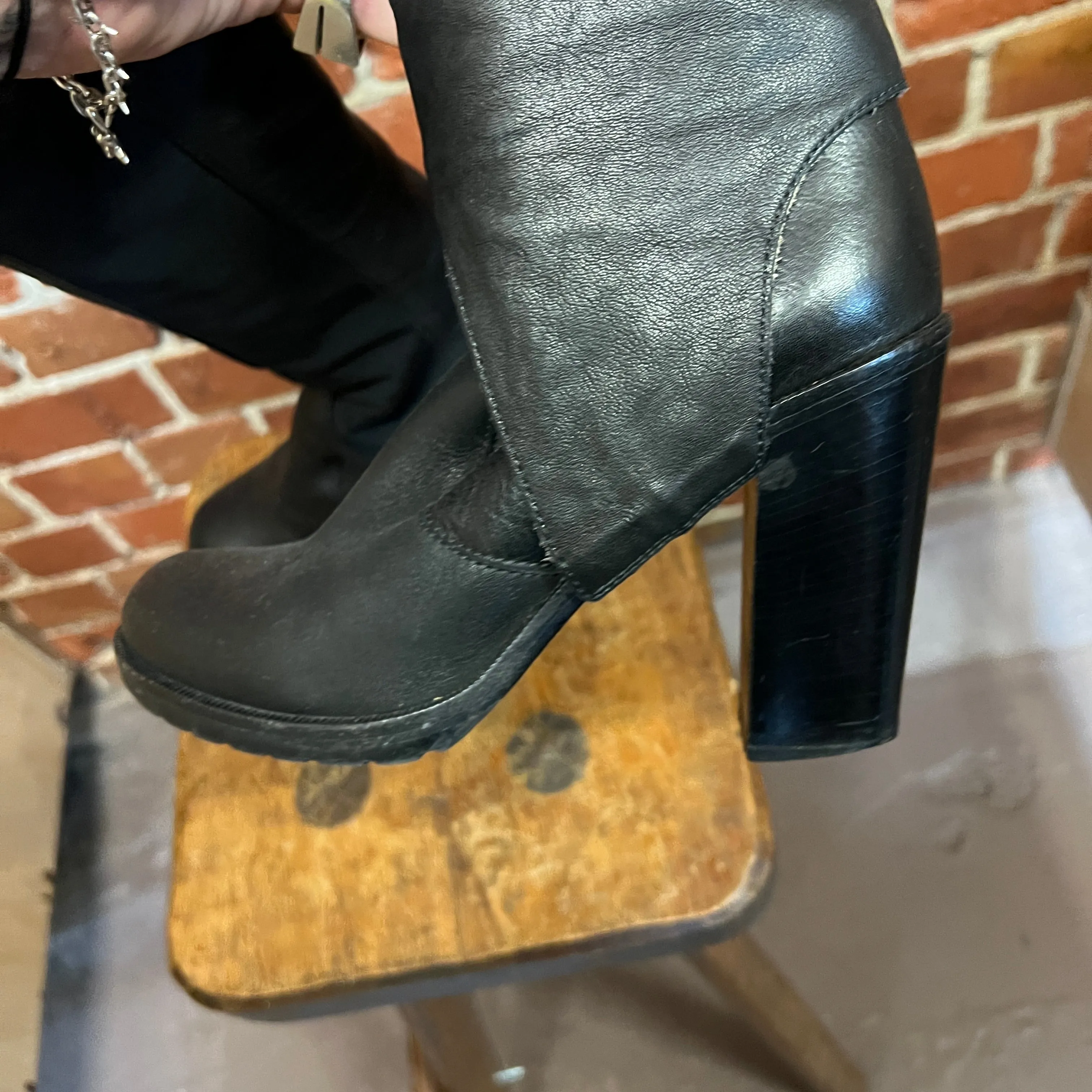 MARTIN MARGILEA ankle and knee high boots 38