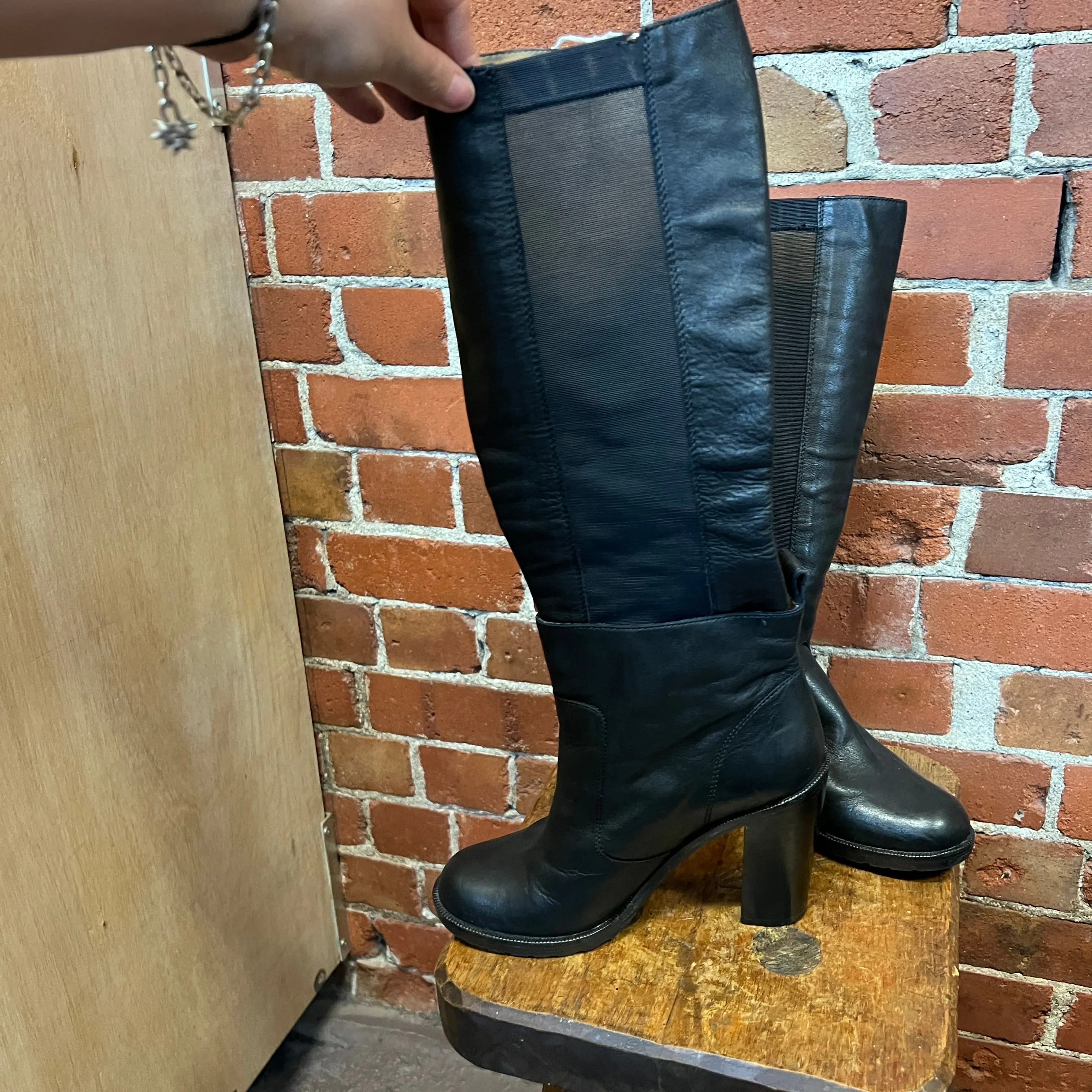 MARTIN MARGILEA ankle and knee high boots 38