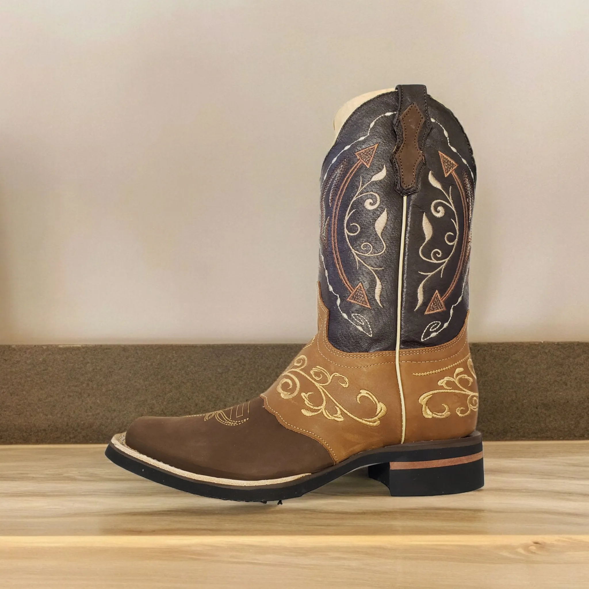 Men's Bovino Nobuck Leather Classic Western Cowboy Boots 'El Señor de los Cielos' 124080