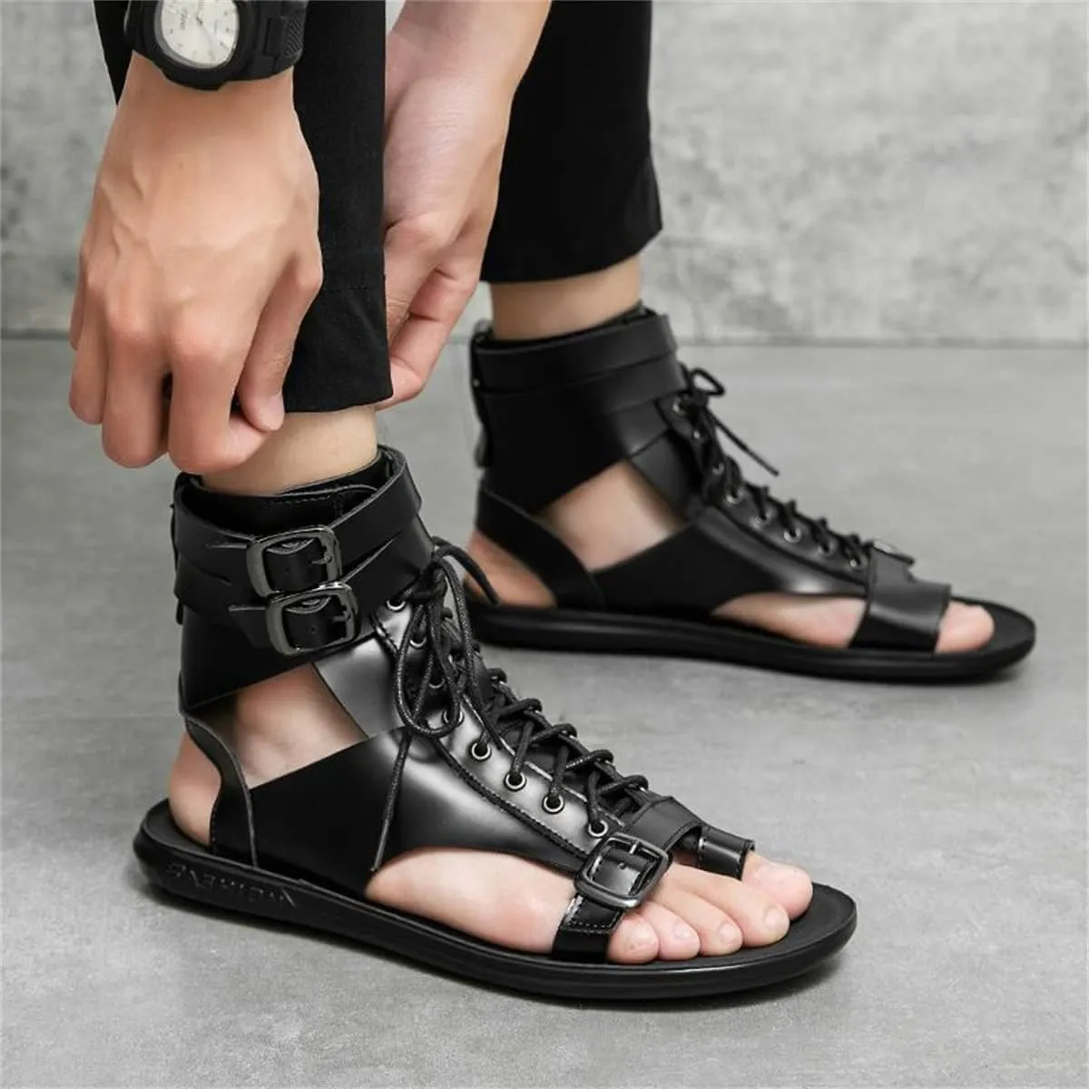 Men's Gladiator Sandals Summer Outdoor Non-Slip Beach Sandals Shoes High Top Lace-Up Buckle Sandals Leather Roman Sandals Clip Toe Flip-Flops Flats Summer Zipper Shoes for Walking Hiking