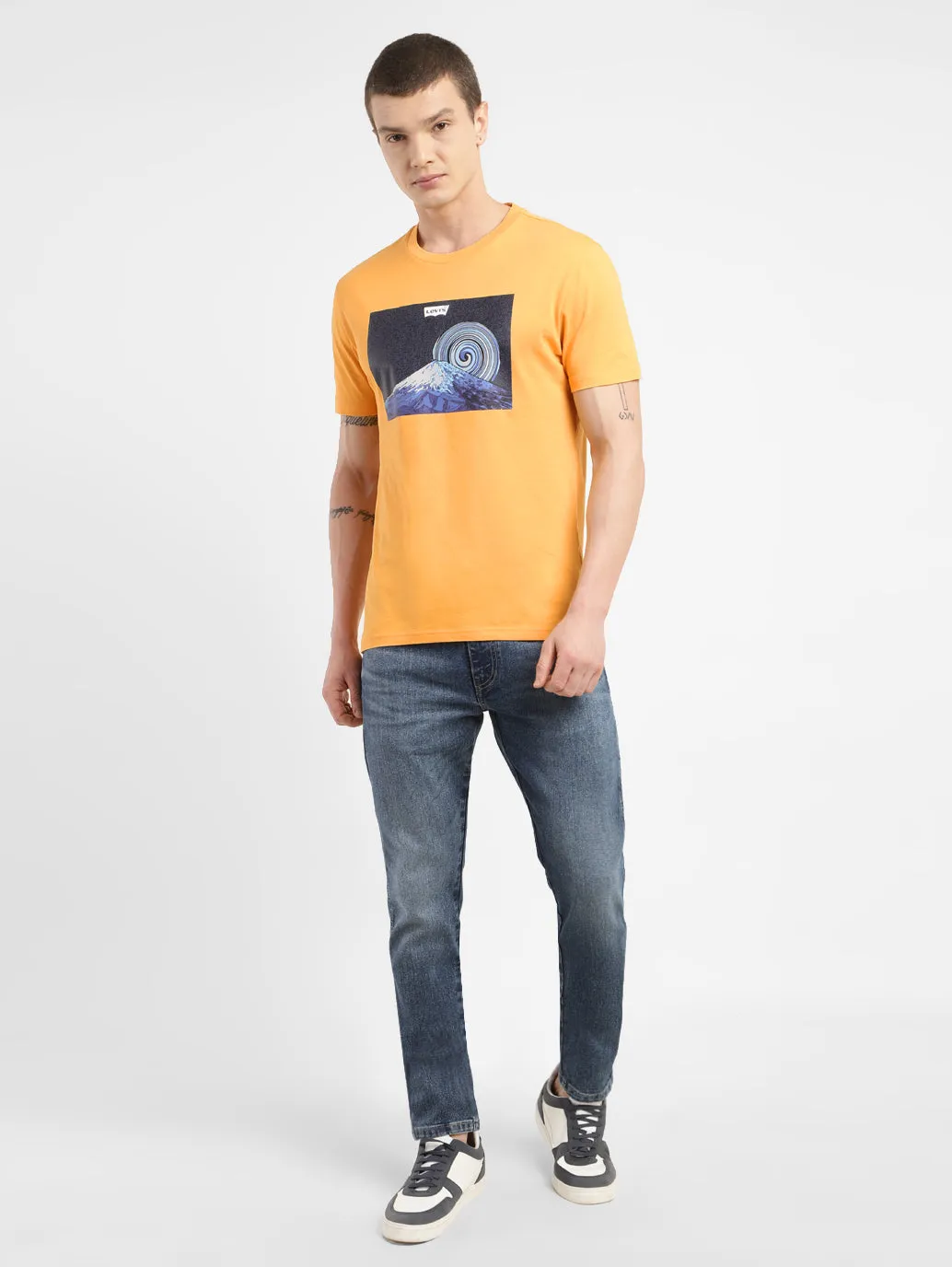Men's Graphic Print Slim Fit T-shirt