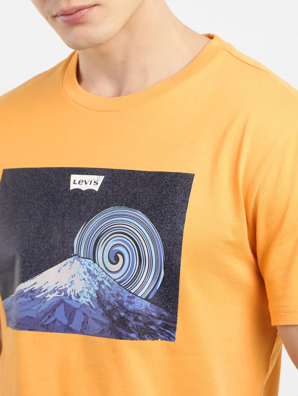 Men's Graphic Print Slim Fit T-shirt