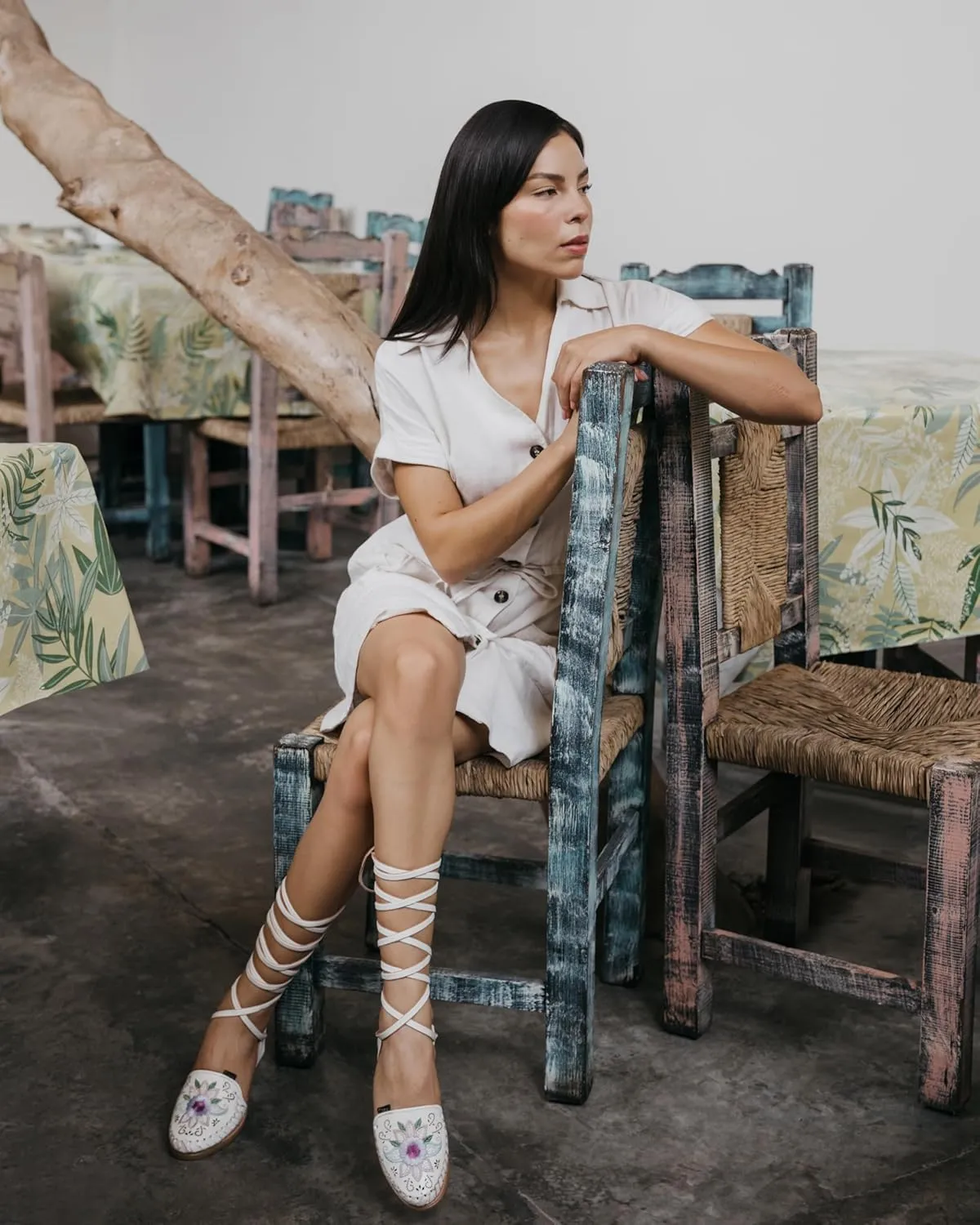 Mexico en la Piel Handcrafted Leather Huarache Sandals for Women - Roman Lace-Up Design, Crepe Sole, Floral Embroidery, Lightweight and Breathable, Available in Natural, Shedron, and White