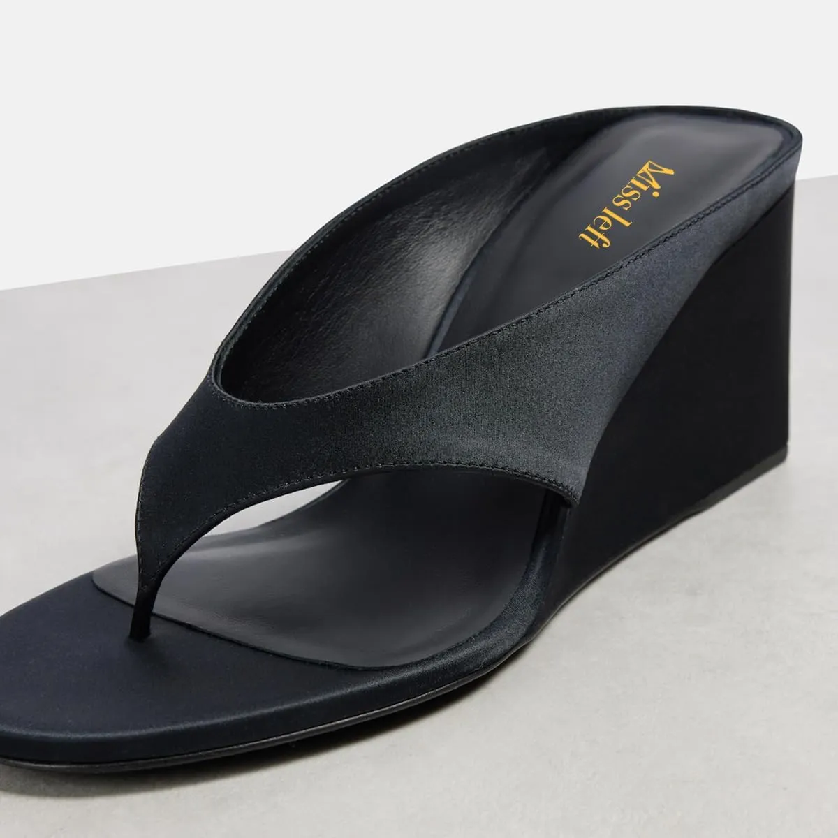 miss left Women Fashion Open Toe Flip Flops Slip on Wedge High Heel Thong Sandals Summer Casual Vacation Daily Wear Mules Size 4-16 US