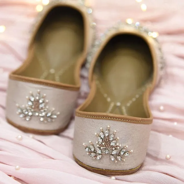 Nude, dupion silk base jutti | handmade genuine leather punjabi jutti/khussa/mojari/flats/bridal shoes