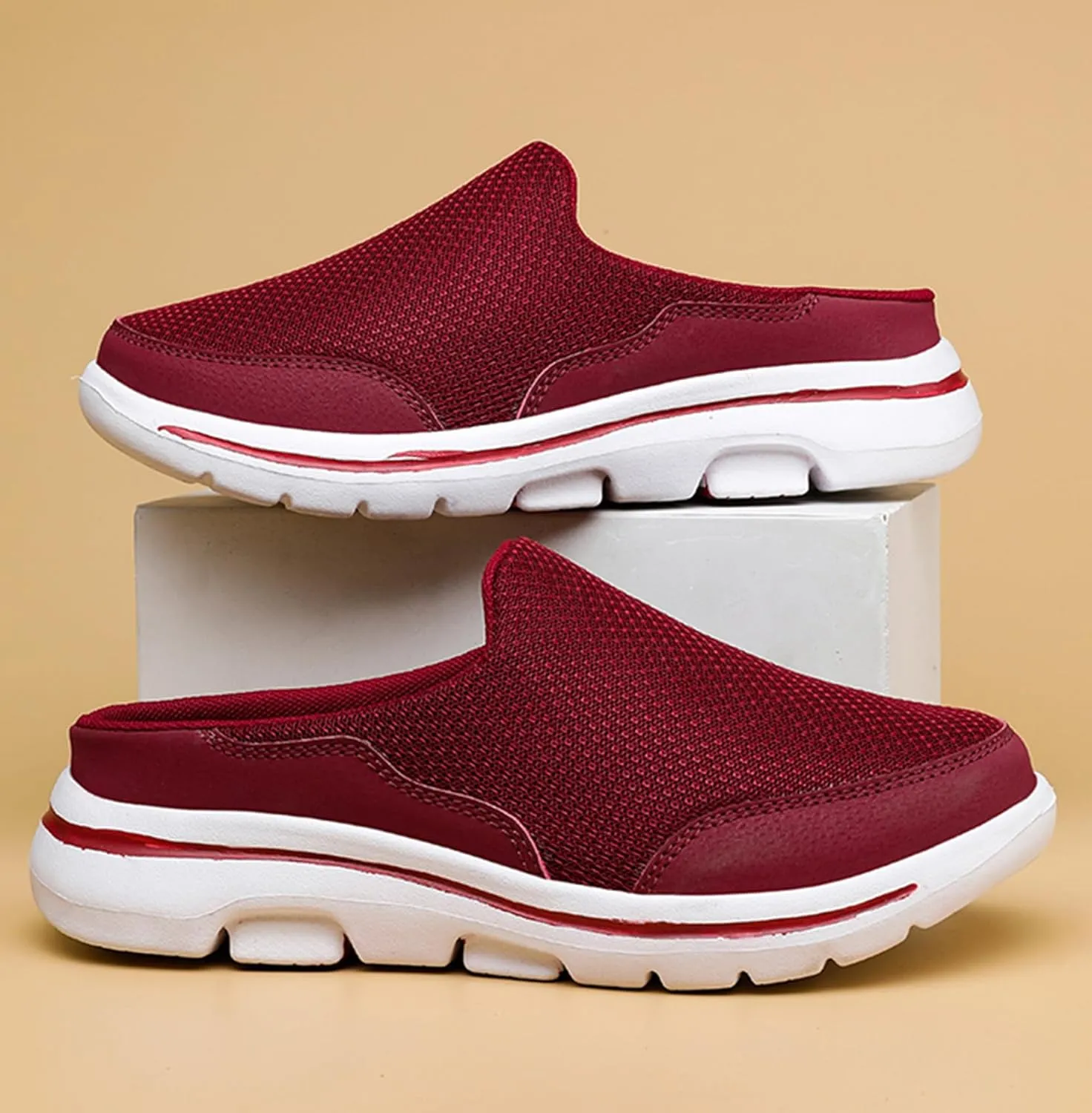 Slip On Mules & Clogs for Womens Mens Light Open Back Shoes Comfort Walking Shoes Breathable Slippers Closed Toe Slides