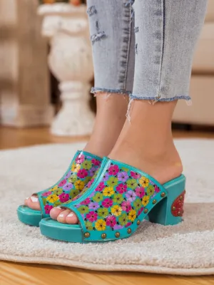 Vicconfy | DAISY EMBOSSED TURQUOISE LEATHER CLOG