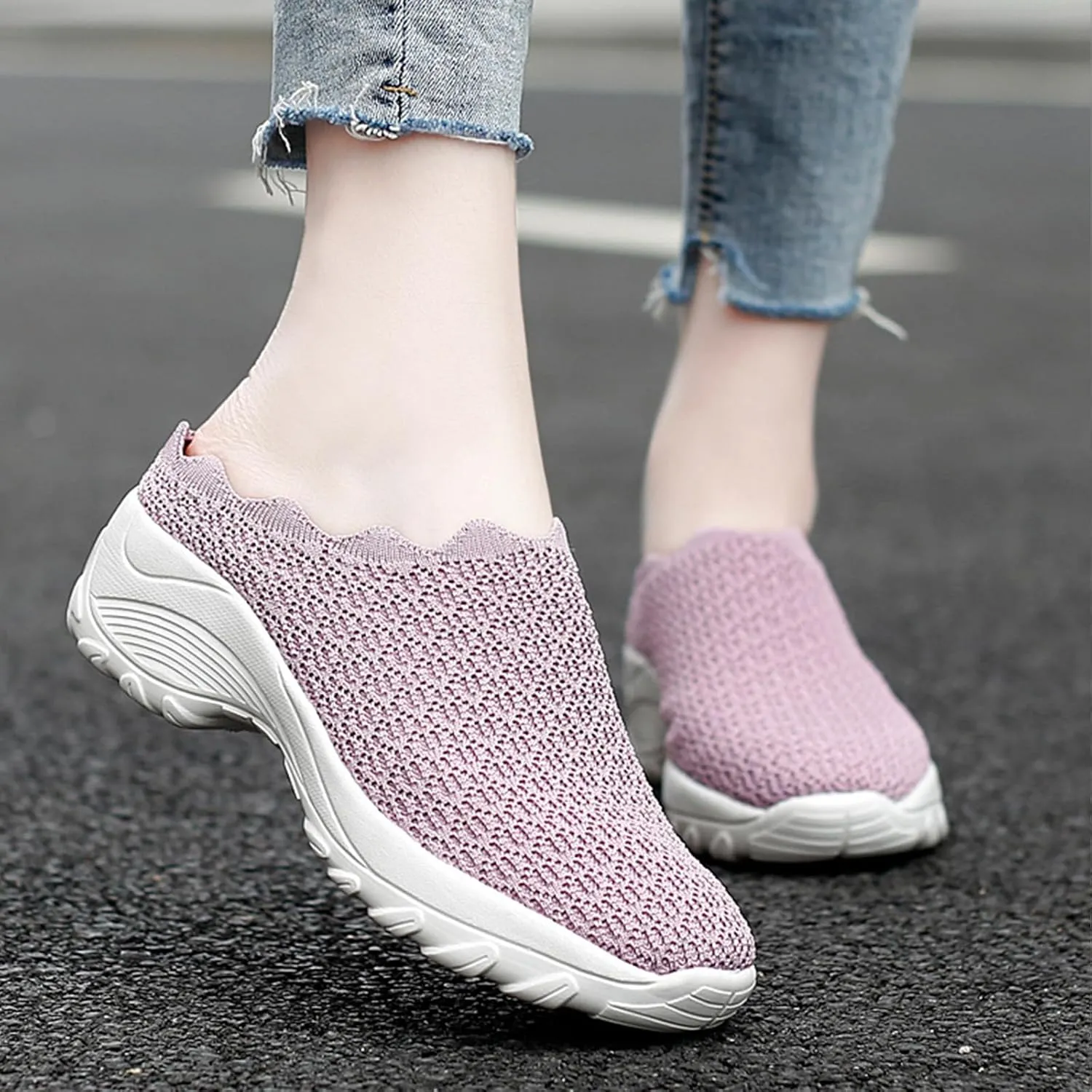 Women’s Knit Closed Orthopedic Flat Mules Fashion Mesh Slip-On Round Toe Non-Slip Soft Bottom Arch Support Sandals Summer Breathable Beach Walking Shoes