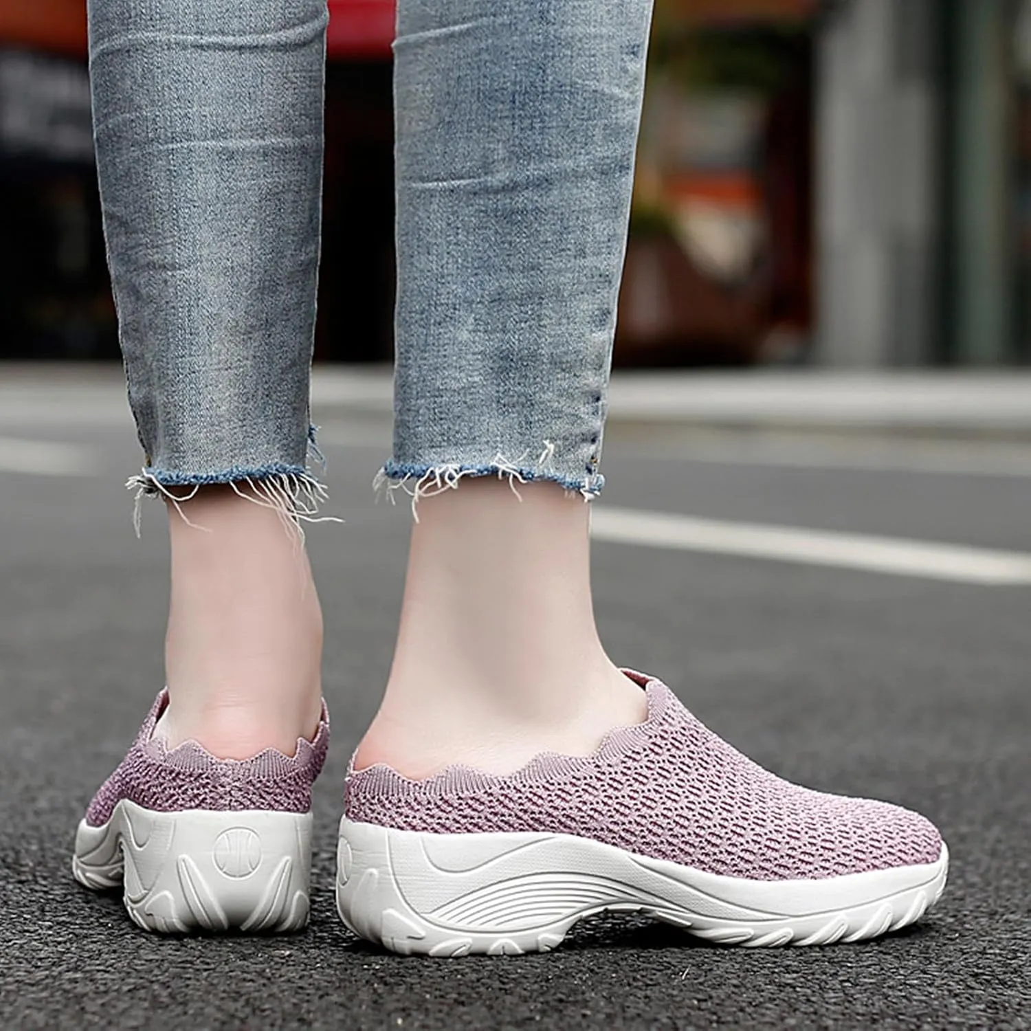 Women’s Knit Closed Orthopedic Flat Mules Fashion Mesh Slip-On Round Toe Non-Slip Soft Bottom Arch Support Sandals Summer Breathable Beach Walking Shoes