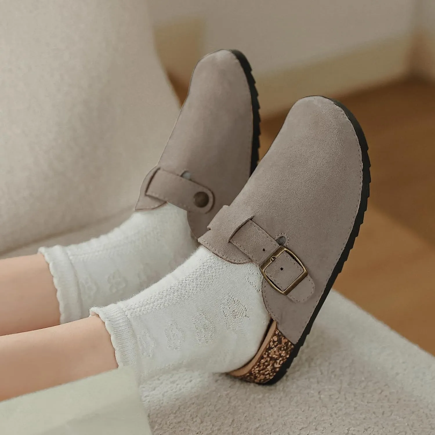XTJSCBDSH Kids Suede Clogs with Cork Footbed, Toddler Boys Girls Sandals, Adjustable Buckle Slip-On Slippers, Arch Support Mules for Indoor Outdoor